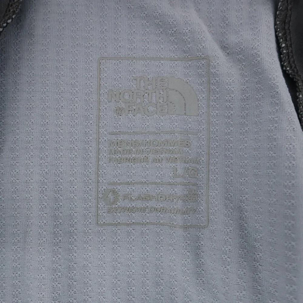The North Face FlashDry-XD 1/4 Zip Performance‎ Gray Long Sleeve Mens Large
